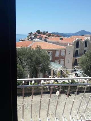 Апартаменты Apartments Anđus Свети-Стефан Апартаменты с балконом-21