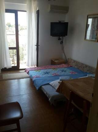 Апартаменты Apartments Anđus Свети-Стефан Апартаменты с балконом-27