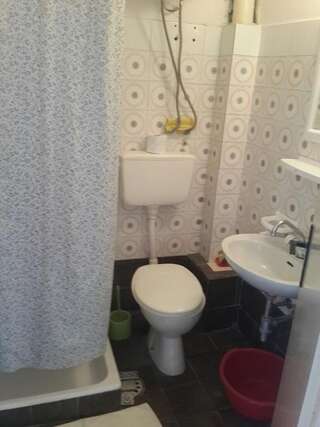 Апартаменты Apartments Anđus Свети-Стефан Апартаменты с балконом-31